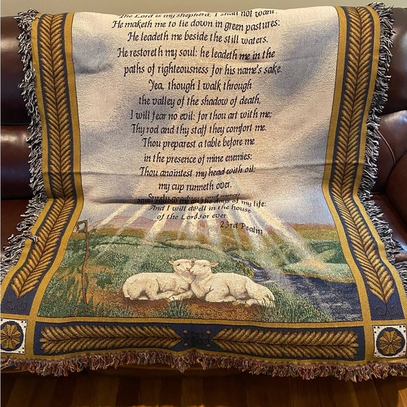 THE MANUAL WOODWORKERS & WEAVERS 23RD PSALMS TAPESTRY THROW. 50 x 60 - Picture 2 of 11